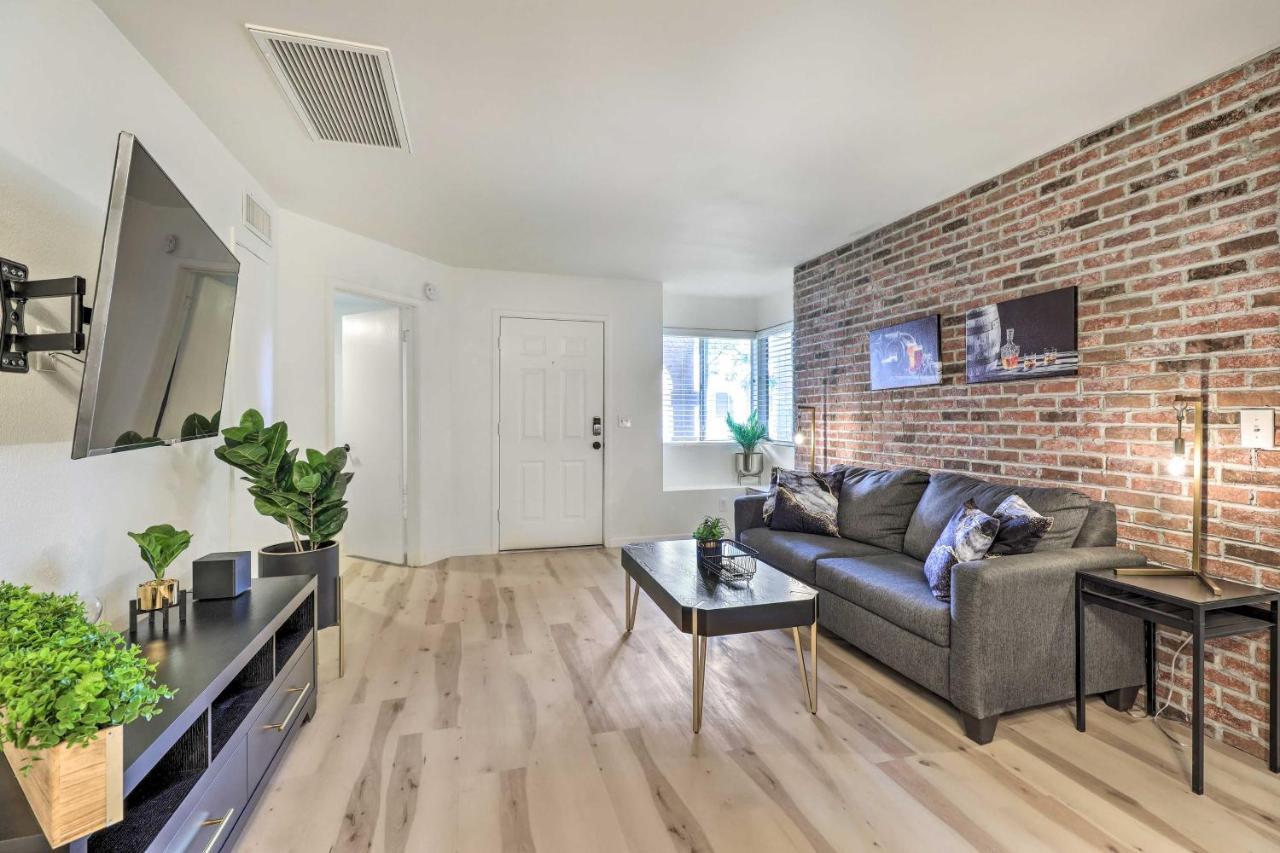 Renovated Chandler Townhome Walk To Downtown Eksteriør billede